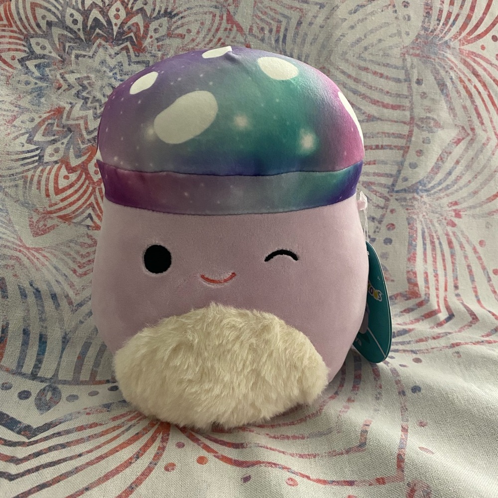 Squishmallows minya the mushroom - Picture 1 of 4